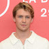 Joe Alwyn en vedette de The Stars at Noon de Claire Denis ? 