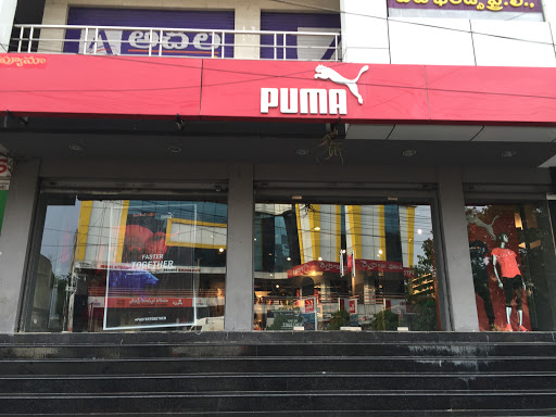 PUMA Store, Balasamudram Rd, Opposite SBH, Nakkala Gutta, Hanamkonda, Telangana 506001, India, Discount_Shop, state TS