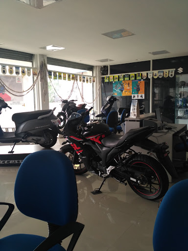 Devanand Automobiles LLP, NO 8-1305, NEHRU GUNJ, Humnabad Rd, Kalaburagi, Karnataka 585104, India, Suzuki_Dealer, state KA