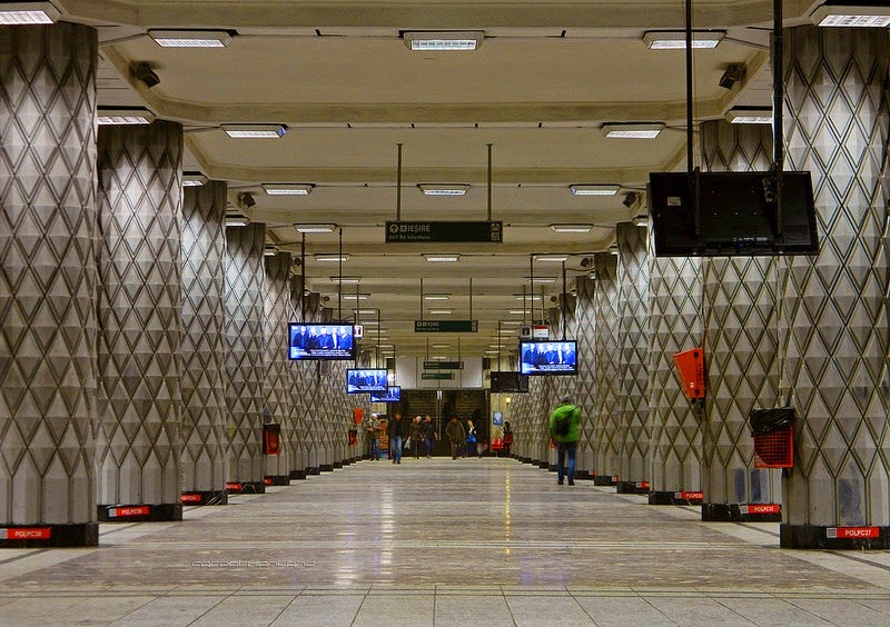 politehnica-subway-station-10