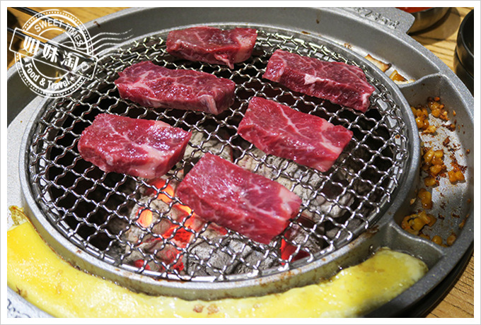 高雄姜虎東678白丁烤肉店2號店雪花牛肉799元