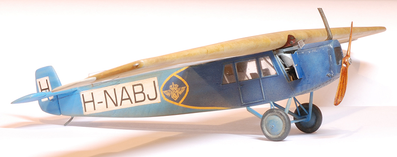 [Vacu] L'angleterre n'est plus une ile. Fokker, DH-4 et Spad s33... - Page 3 Fini14