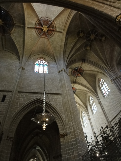 PAMPLONA DE DÍA – IRIBAS – SAN MIGUEL DE ARALAR – ESTELLA DE NOCHE - Navarra en 10 días. (10)