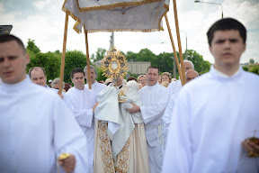 ,,Boże Ciało,,Parafia NMP.Matki Kościoła Świdnik 26.05.2016.fot.Mariusz Kiryła (1 z 1)-104.jpg