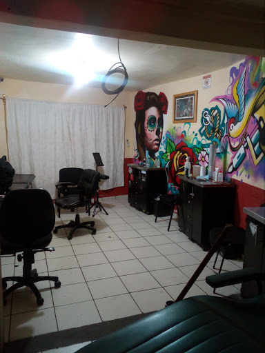 Tatuajes BLANCO, Boulevard Hombres Ilustres 224, Centro, 99000 Fresnillo, Zac., México, Tienda de piercings | ZAC