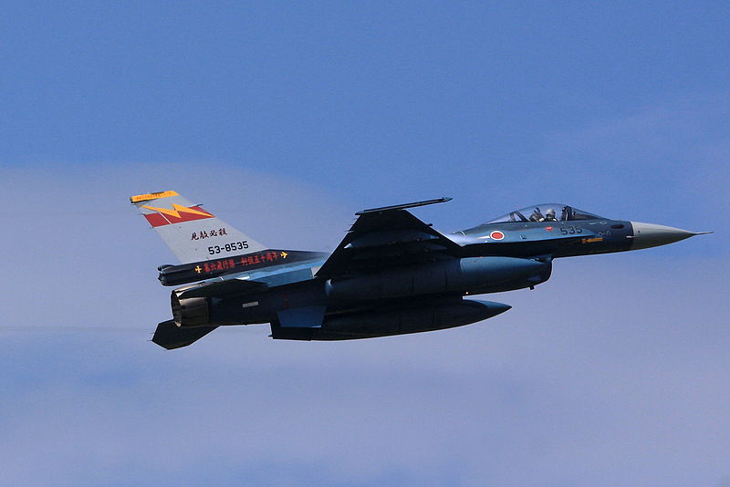 파일:external/upload.wikimedia.org/800px-Japan_air_self_defense_force_Mitsubishi_F-2_6th_Tactical_Fighter_Squadron_50th_anniv._6SQ.jpg