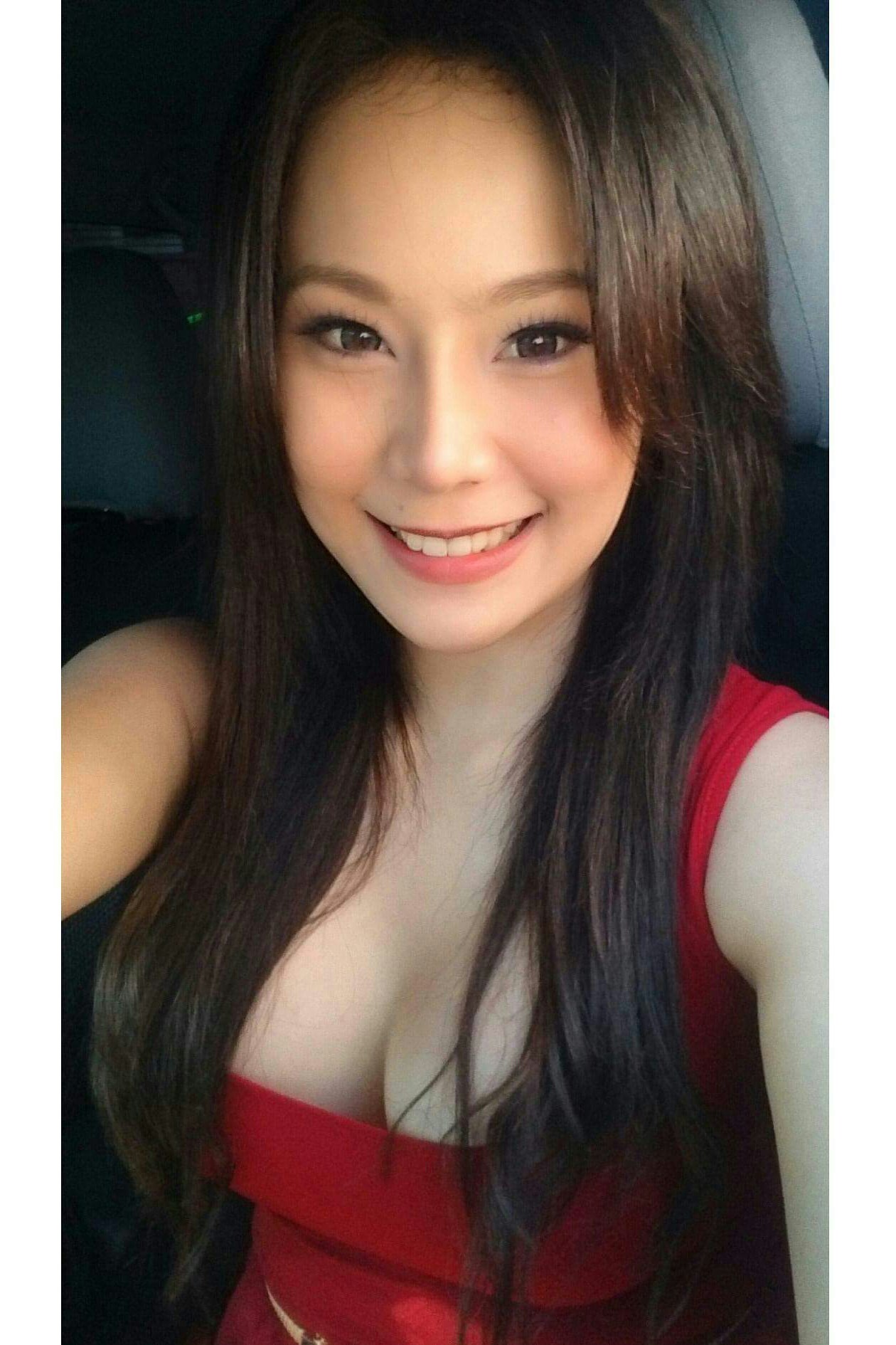 busty filipina Alma