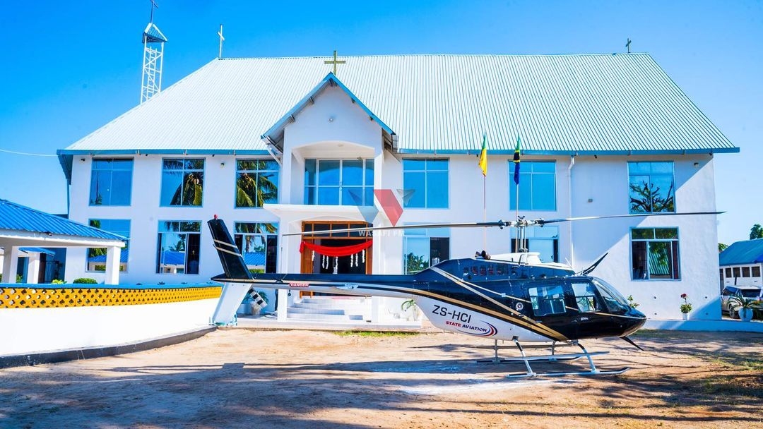 Aristotee Atua na Helicopter Kanisani Kufunga Ndoa