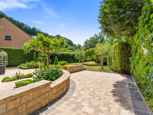 House with terrace 3