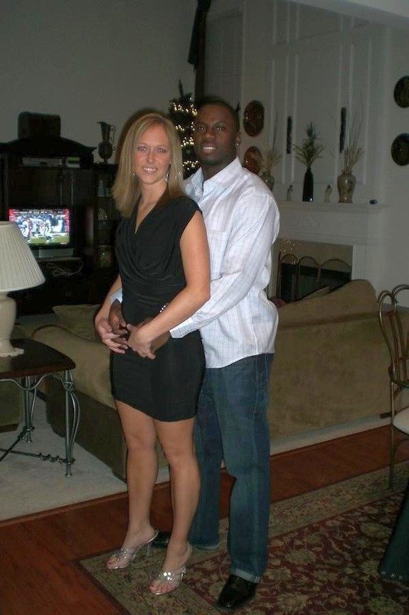 Can Hotwife Marry A Black Man She Loves Without Divorcing Her Hubby