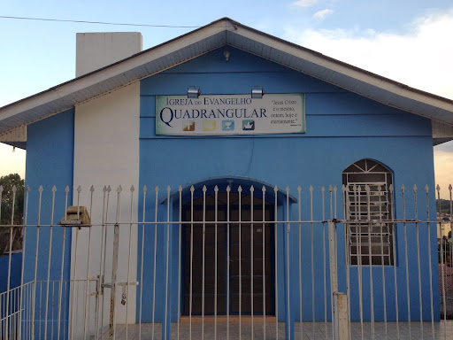 Igreja do Evangelho Quadrangular - Jardim Aliança, R. Celeste Paschoal Milani - Santa Cândida, Curitiba - PR, 82720-330, Brasil, Igreja_Quadrangular, estado Paraná