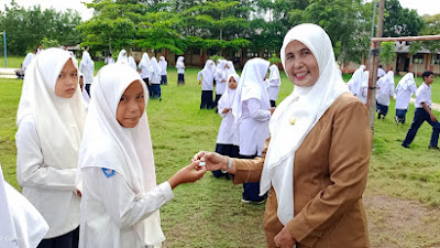 Puluhan Ribu Remaja Putri Aceh Utara Minum TTD Serentak 