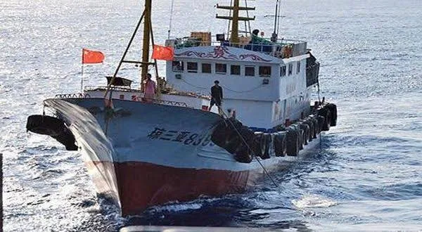 Akademisi Curiga Militer China Menyamar Jadi Nelayan di Laut Natuna