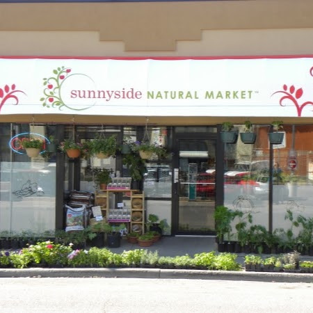 Sunnyside Natural Market logo