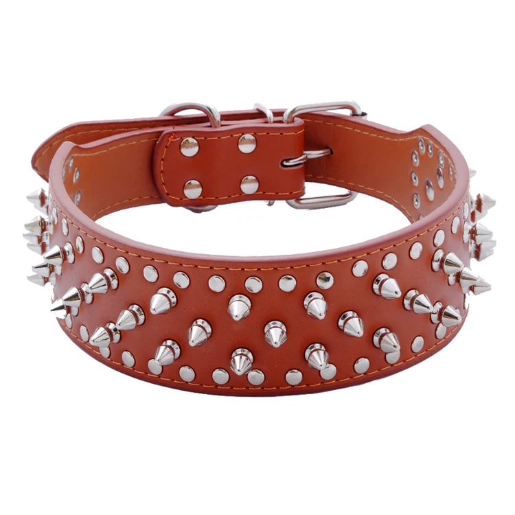 Bullet nagel huisdier halsband, medium en groot. Stoere en stevige halsband voor middelgrote en grote honden. Veilig en stijlvol design.