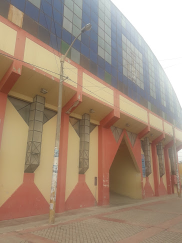 Opiniones de Coliseo "Eduardo Laca Barreto" en Lambayeque - Gimnasio