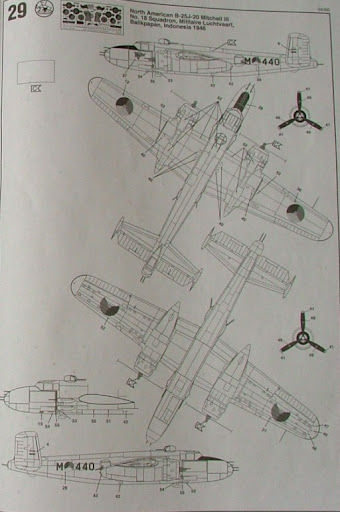 [Hasegawa / Revell] N.A B-25J Mitchell DSCF3271%2520-%2520Copie