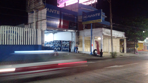 Avante Llantas, Paseo Ejército Mexicano 268, Primero de Mayo Norte, 94297 Veracruz, Ver., México, Tienda de ruedas | Boca del Río