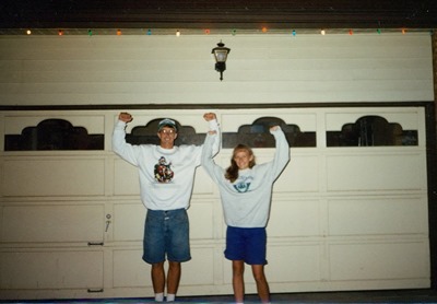 1992-09 Christmas lights in front of garage
