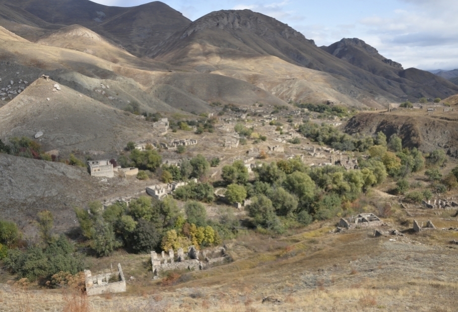 Tariximizin qanlı səhifələrindən biri olan Başlıbel faciəsindən 31 il ötür