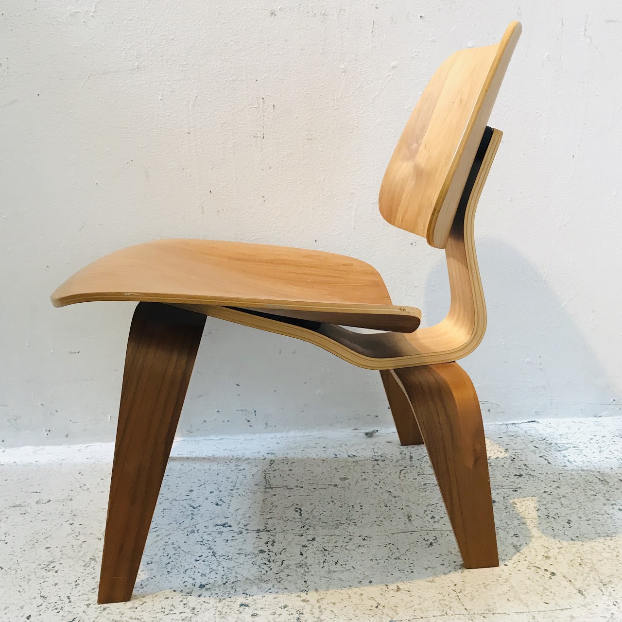 Herman Miller Eames Molded Plywood Side Chair