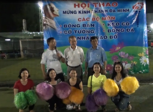 Video: Khai mạc giải bóng đá mừng bổn mạng 2016