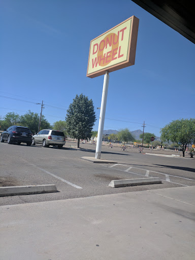 Donut Shop «Donut Wheel», reviews and photos, 4524 W Ina Rd, Tucson, AZ 85741, USA