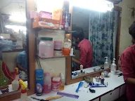 Rushabh Hair Cutting Saloon photo 1