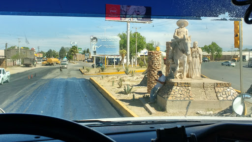 Omnibus De México - Río Grande, Carretera Torreon Kilómetro-61, Centro, 98400 Río Grande, Zac., México, Servicios de viajes | OAX