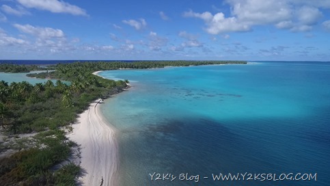 Rangiroa dal drone - Ancoraggio Sud