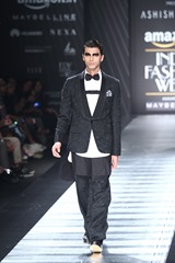 AIFWSS17-Ashishnsoni-rajeshpratapsingh-Mystylespots-4