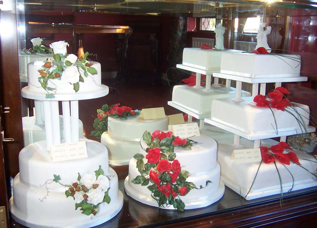 The Little Wedding Cake Co.