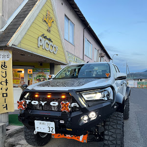 ハイラックス GUN125