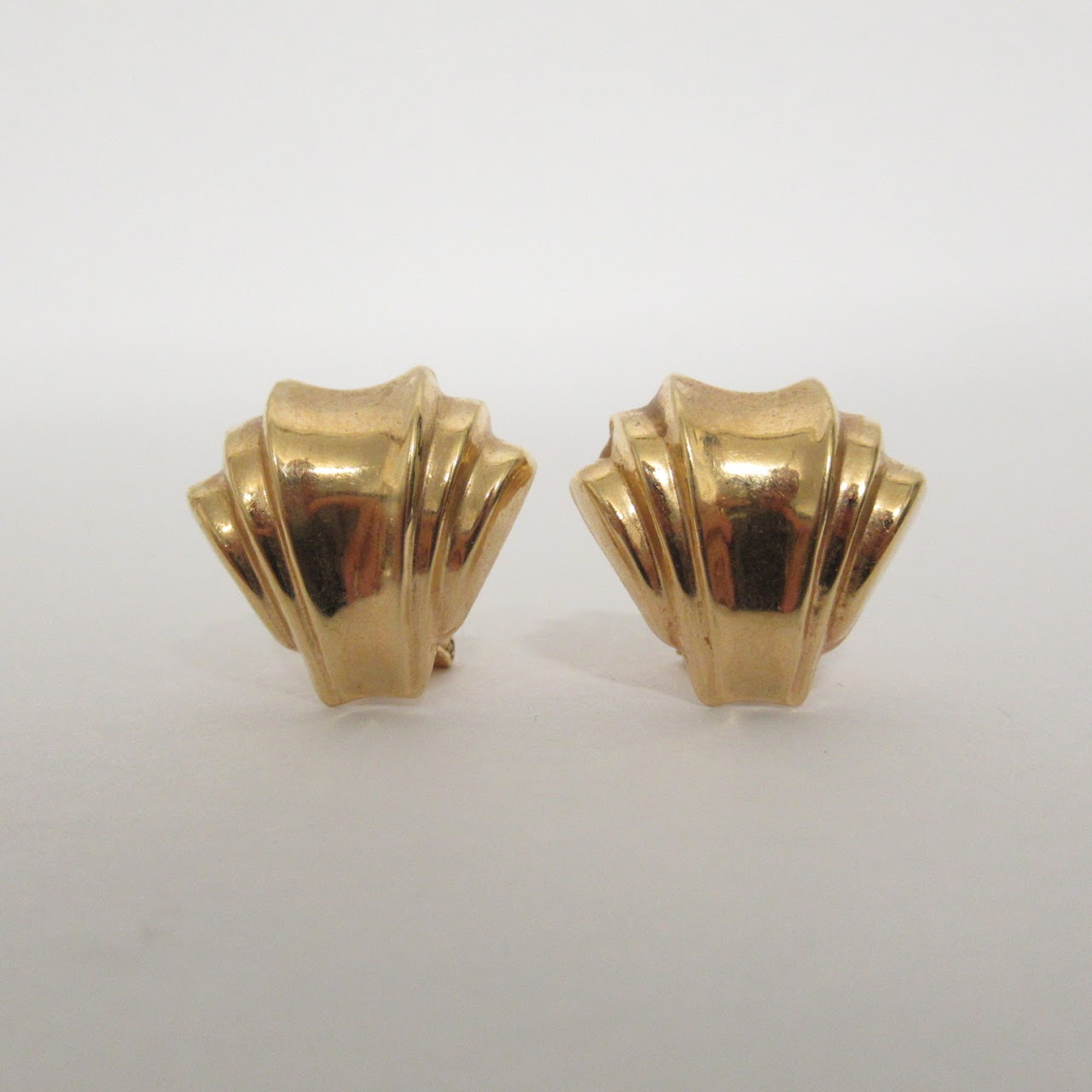 14K Gold Tapered Earrings