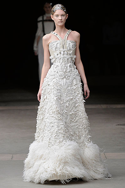 Jasmanique Blog: {Wedding Inspiration: Alexander McQueen }