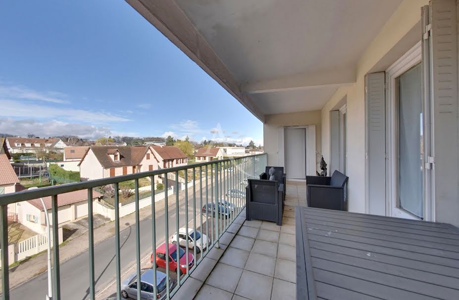 Location  appartement 5 pièces 104.84 m² à Auxerre (89000), 970 €