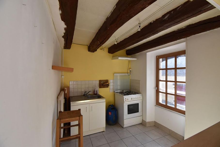 Vente appartement 2 pièces 43 m² à Cosne-Cours-sur-Loire (58200), 39 900 €