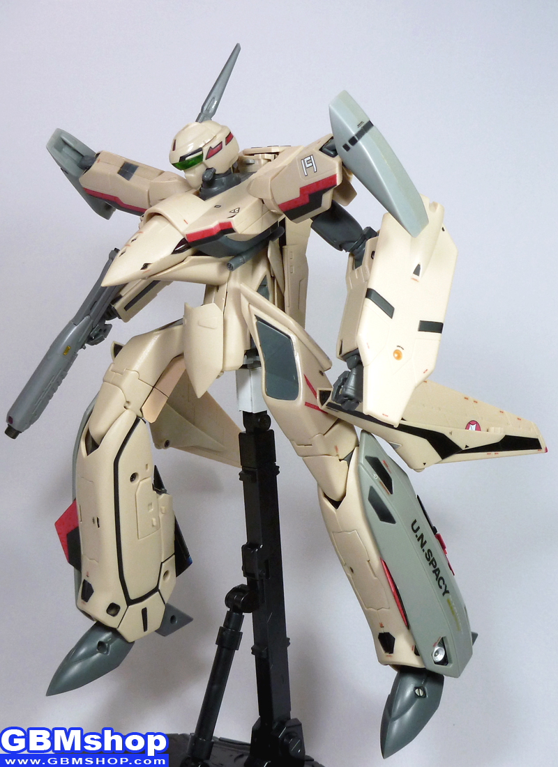 Macross Plus YF-19 with FAST Pack Battroid Mode