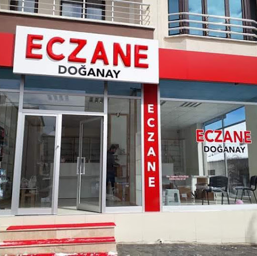 Doğanay Eczanesi logo