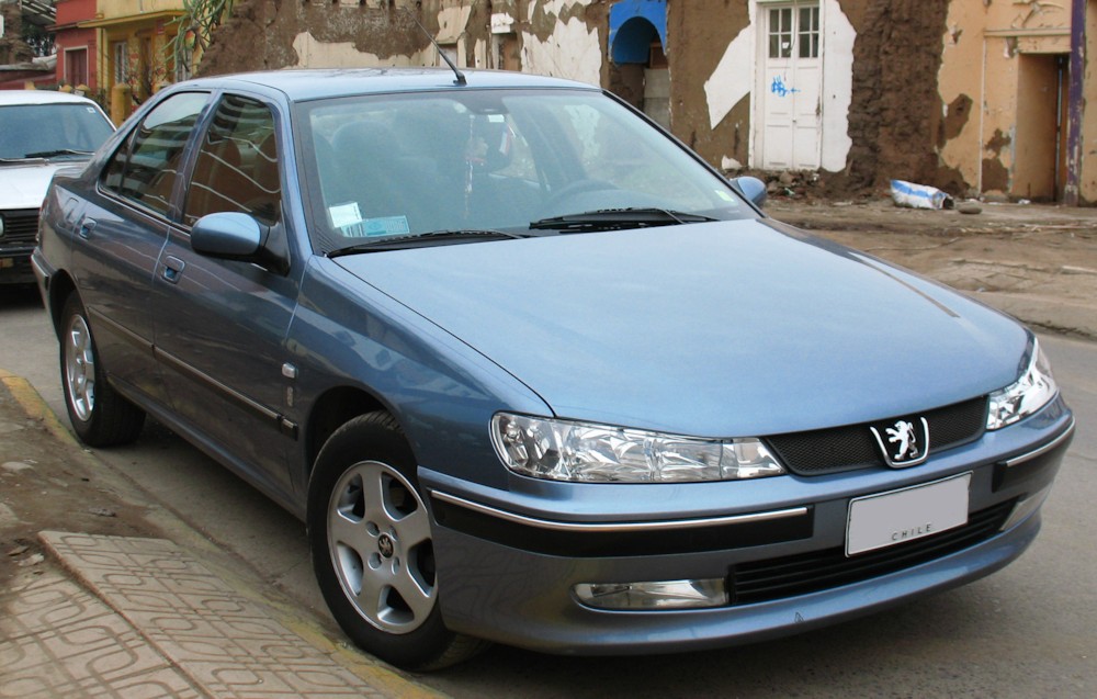 파일:external/upload.wikimedia.org/Peugeot_406_ST_1.8_2002_(12759197403).jpg