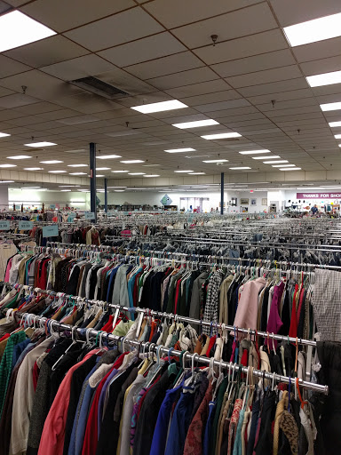 Thrift Store «Goodwill», reviews and photos