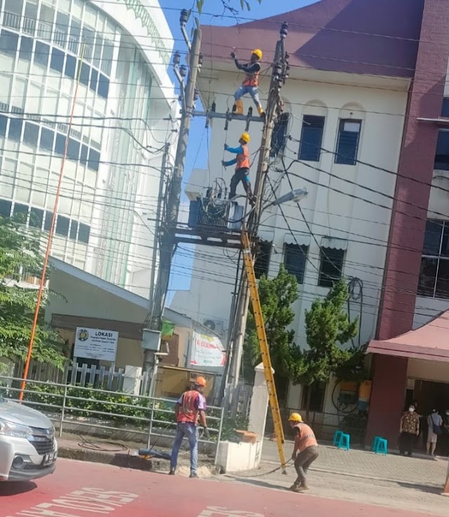 Gawat..! Masih Ada Petugas PLN  Tak Peduli K3 Saat Bekerja 