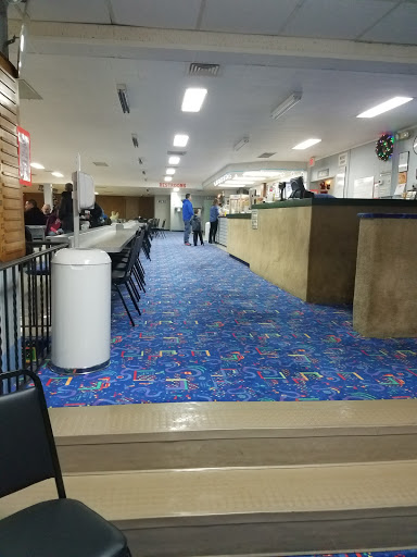 Bowling Alley «Earl Bowl Lanes», reviews and photos, 390 Morwood Rd, Earlington, PA 18918, USA