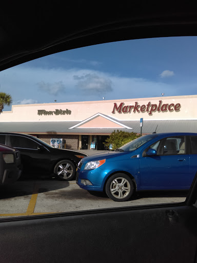 Grocery Store «Winn-Dixie», reviews and photos, 3246 US-441, Okeechobee, FL 34974, USA