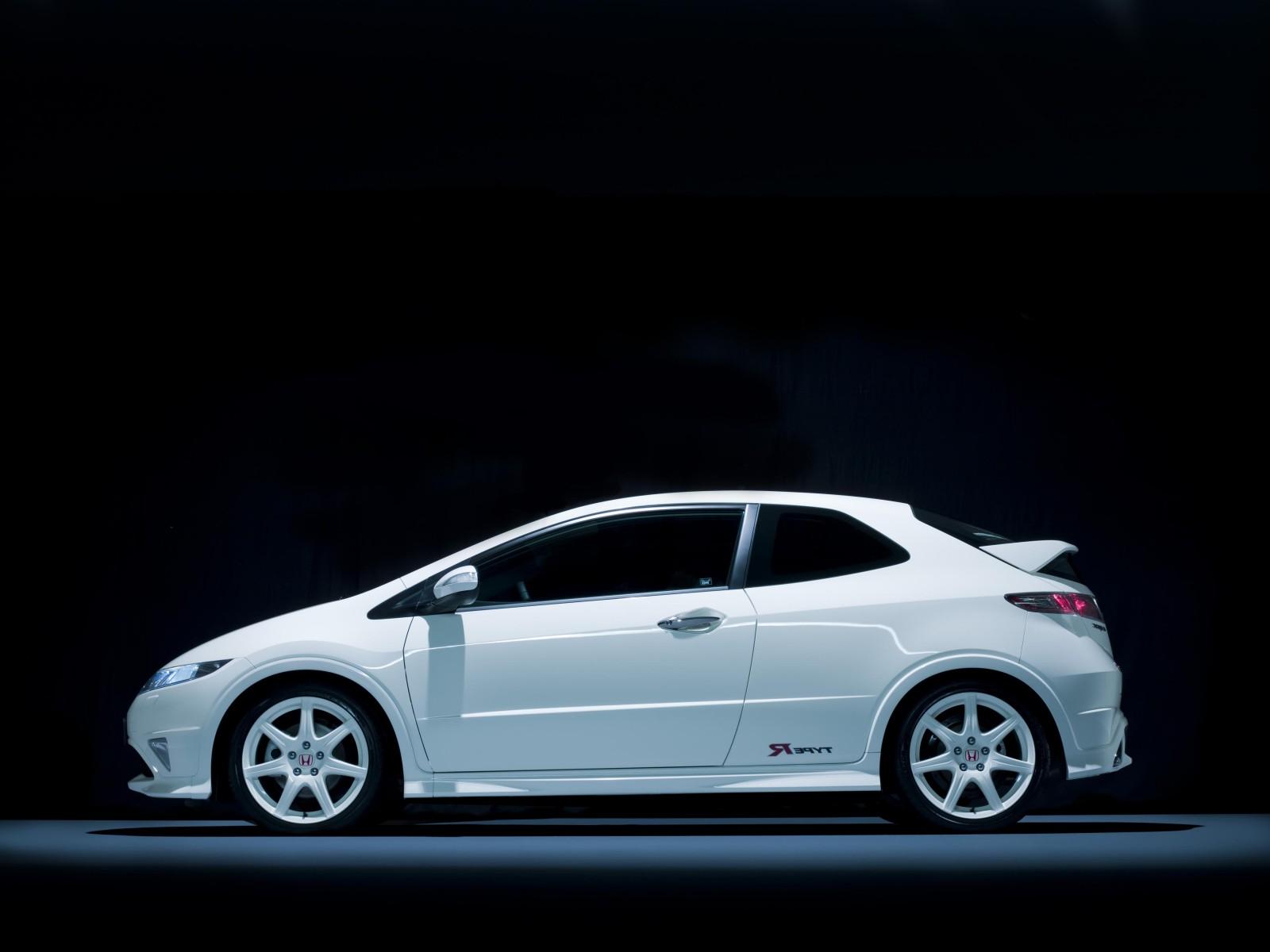 honda civic type r side