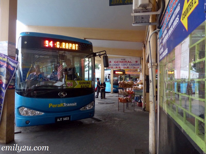 terminal bas seri iskandar