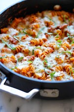 One Pot Baked Ziti was pinched from <a href="http://damndelicious.net/2014/01/20/one-pot-baked-ziti/" target="_blank">damndelicious.net.</a>