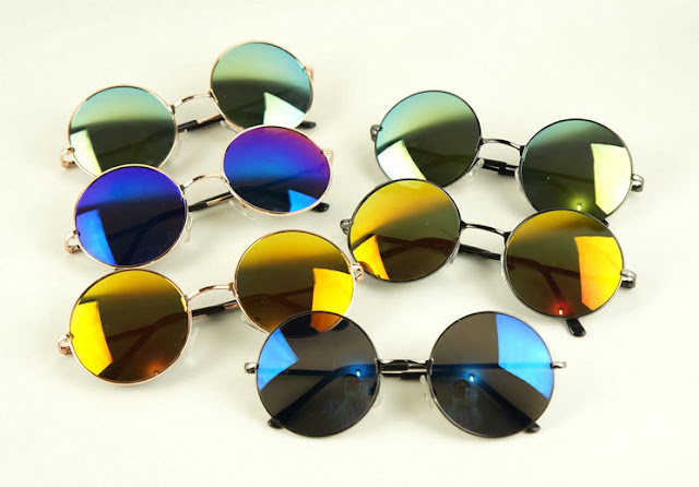 Chelsea's Style Tips: Rainbow Metallic Sunglasses