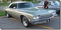 %2772_Buick_Centurion_(Auto_classique_Jukebox_Burgers_%2711)