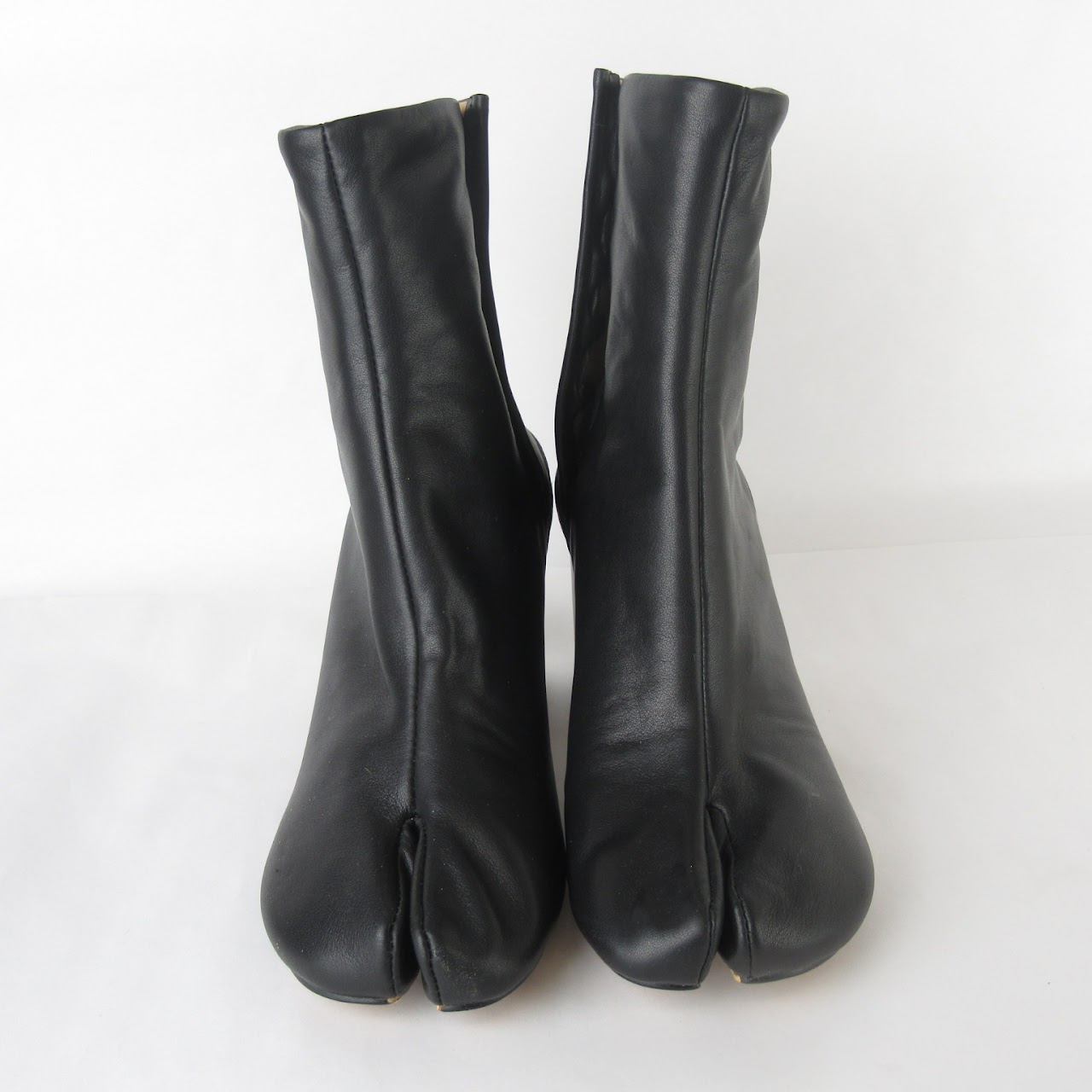 Maison Martin Margiela MINT Tabi Split-Toe Boots